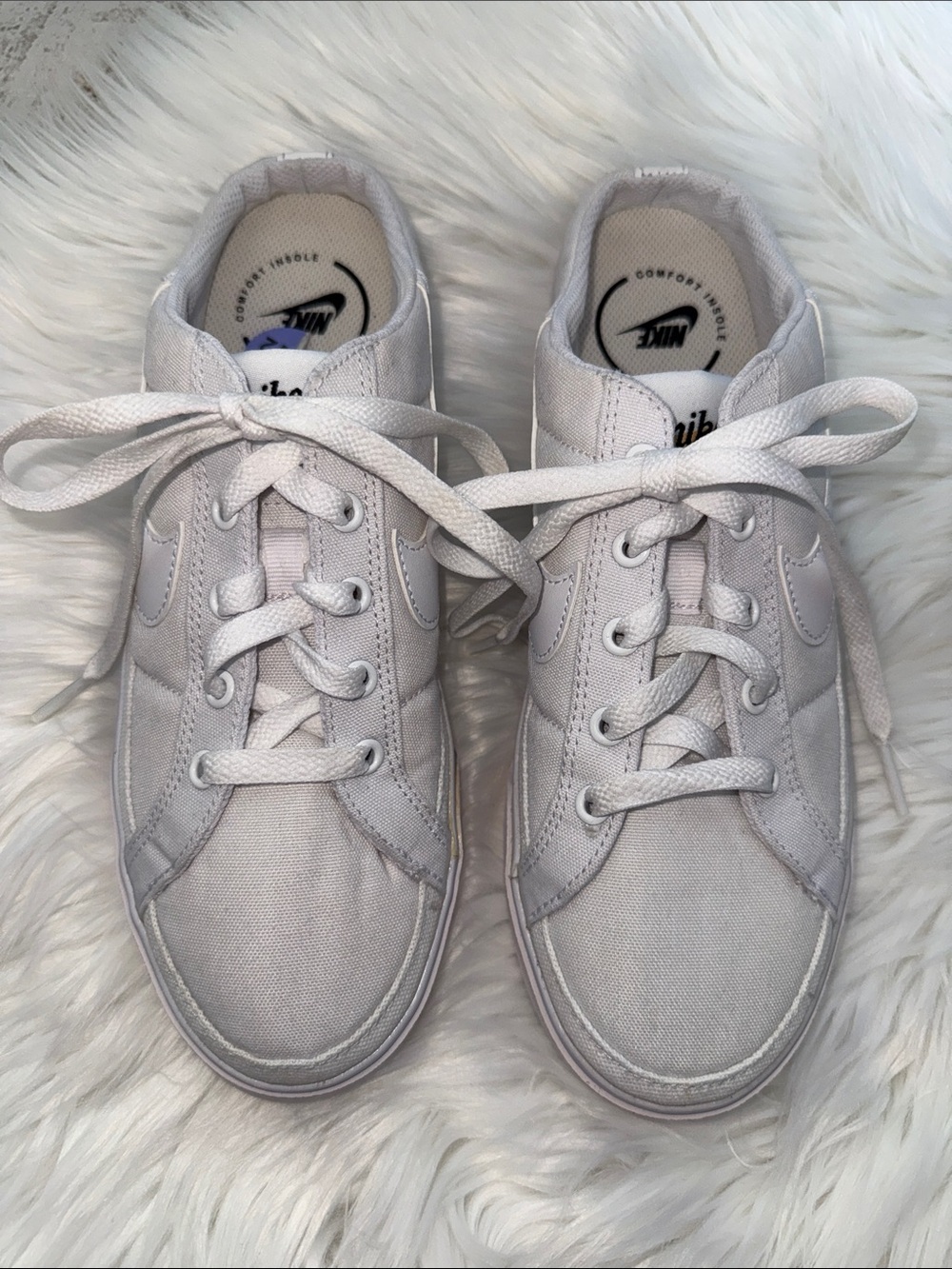 Nike Women's White Low-Top Slip On Mule Sneakers Size 8.5